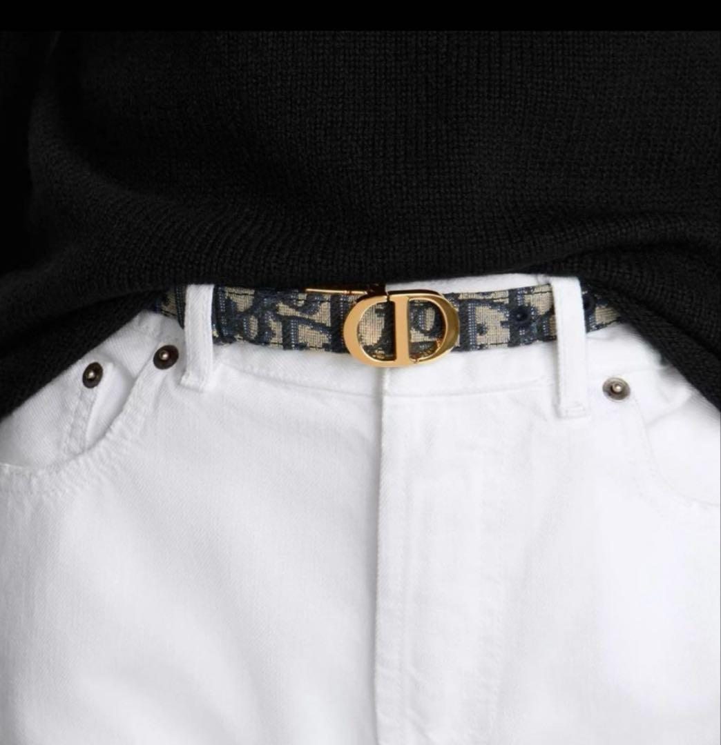 りナ　Dior 30 Montaigne リバーシブルベルト