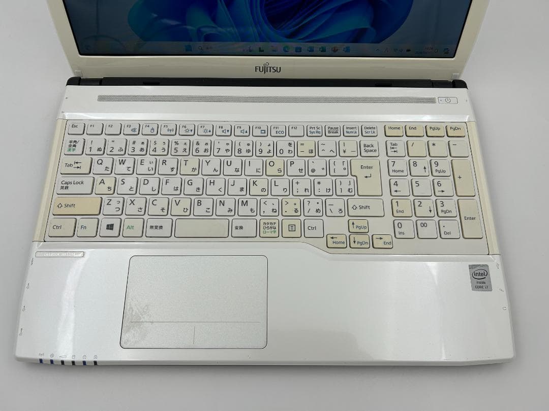 ノートパソコン windows11 オフィス付き core i7 AH53/MW