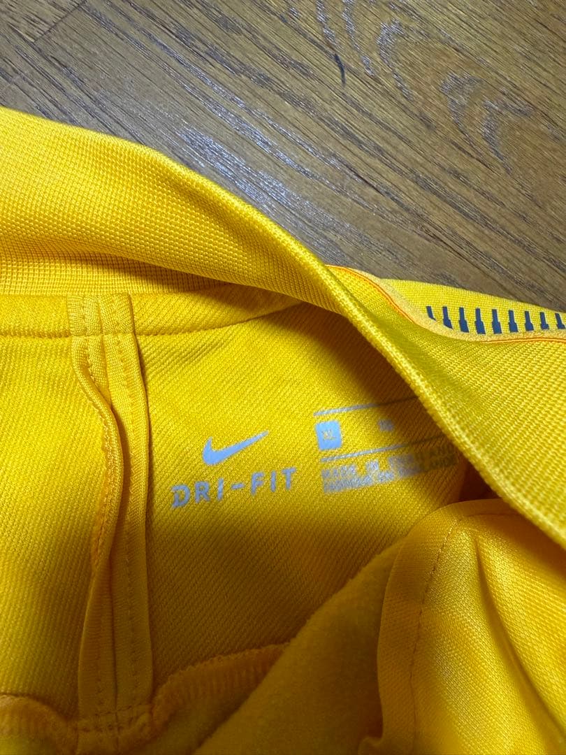 浦和レッズ練習着　ジャージ