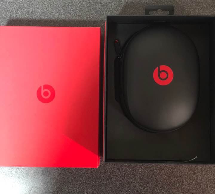 ヘッドホン Beats Studio