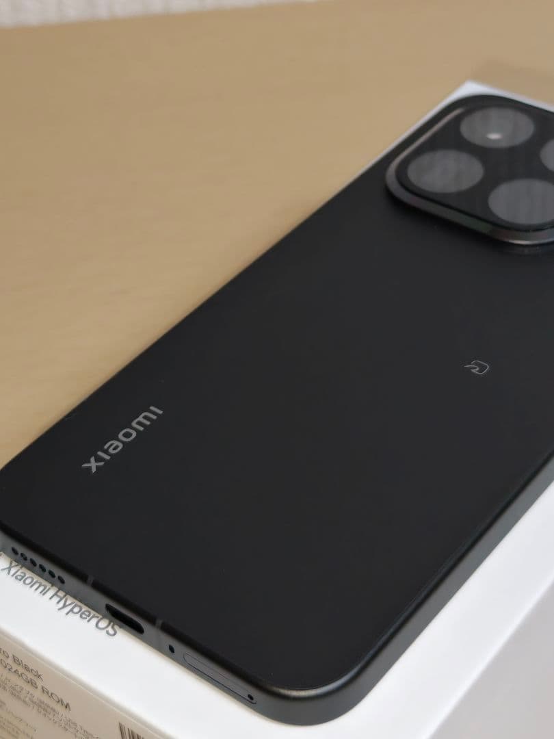 【美品】国内版 Xiaomi 15T Pro 1TB ブラック+ケース、フィルム