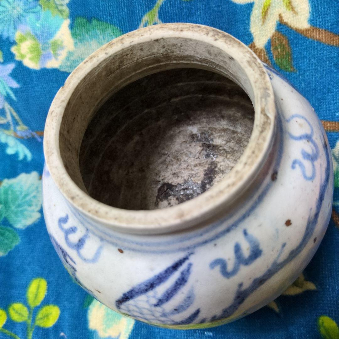 超珍品　古い物です。明時代 2 龍いる 古い壺 直径8.5 cm 高さ12cm