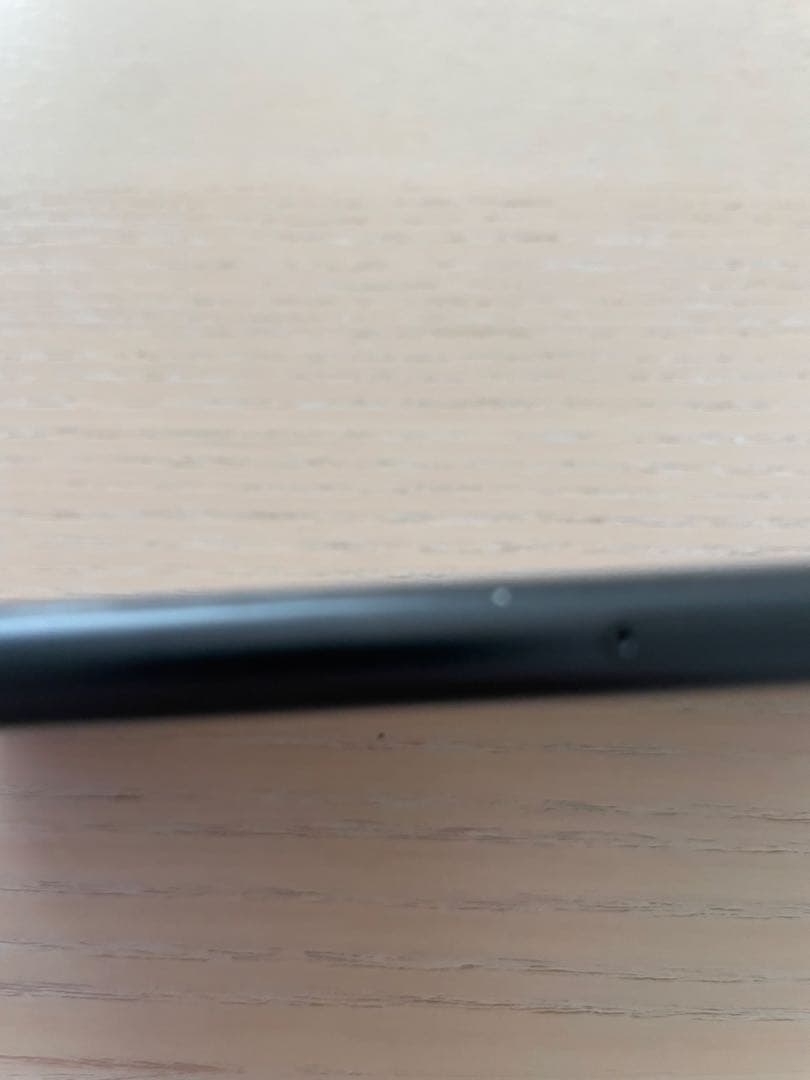 Apple iPhone SE2 ブラック 本体256GB ８１%