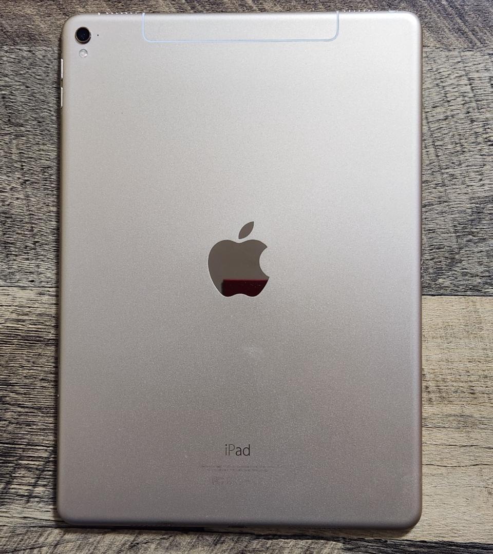 【美品】iPadPro 9.7 Wi-Fi+Cellular 32GB【送料込】