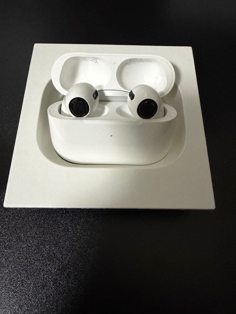 AirPods Pro第１世代(2021年モデル) 本体(ライトニング)