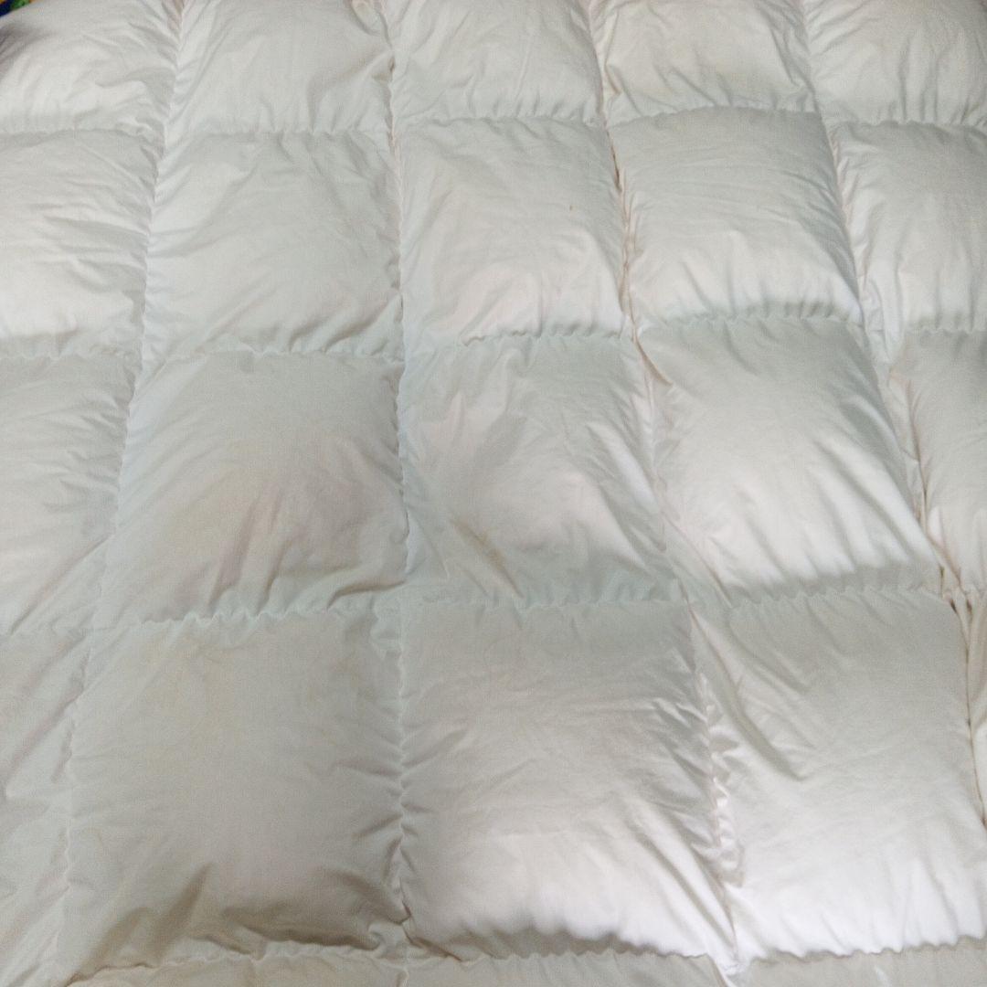 ロマンス小杉販売 花柄掛け布団　ダブルサイズ　ダウン推定90%　羽毛推定1.8㌔