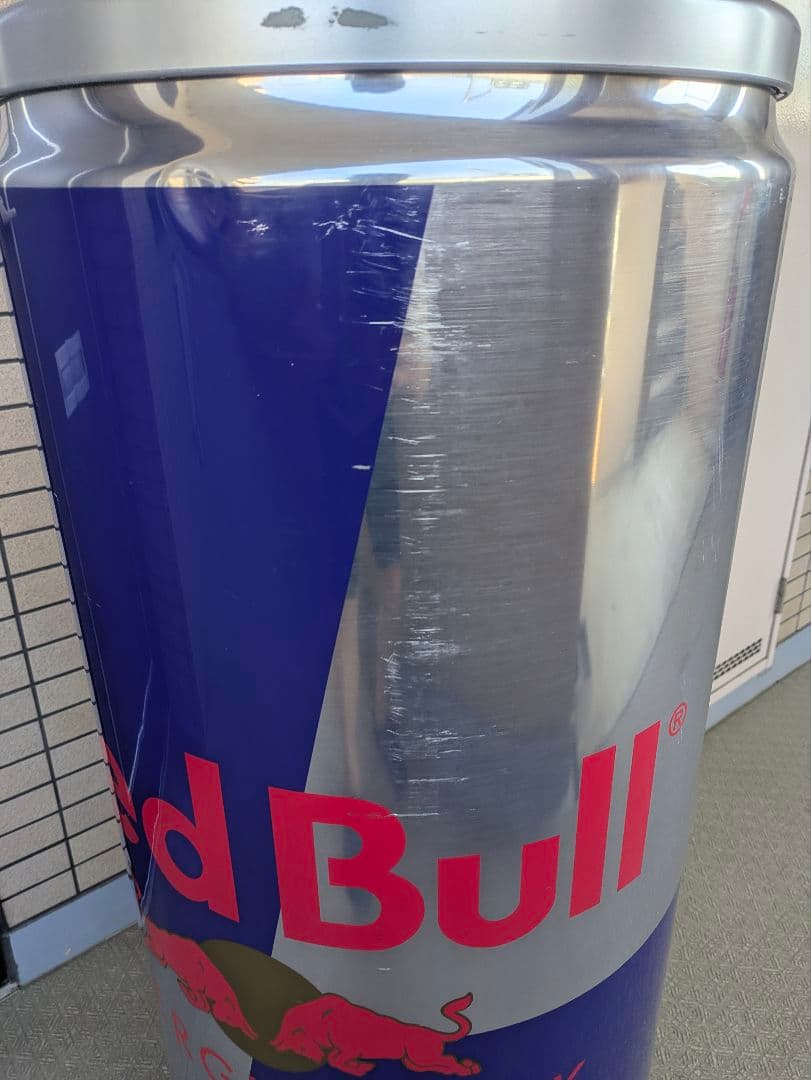Red Bull 冷蔵庫　キャスター付【非売品】