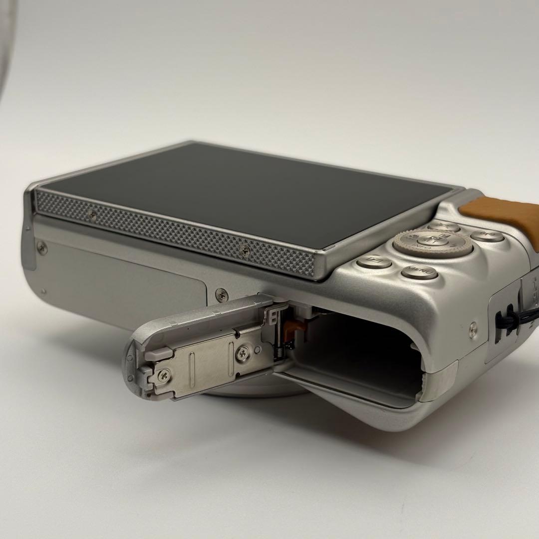 【美品】Canon PowerShot SX740 HS シルバー 動作確認済み