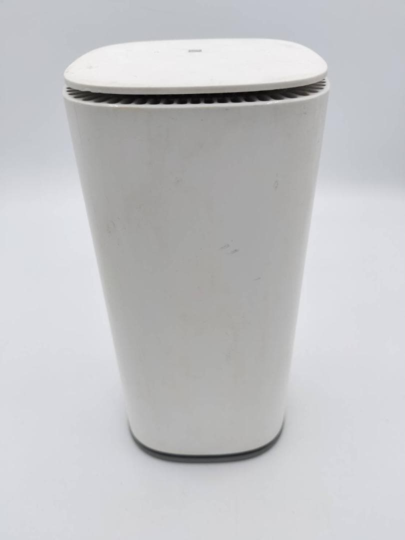 Speed Wi-Fi  5G L13 本体　ホームルーター