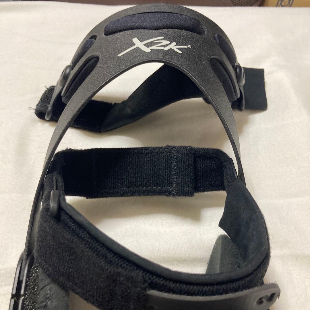 X2K 足用サポーター ブラック　M＋L