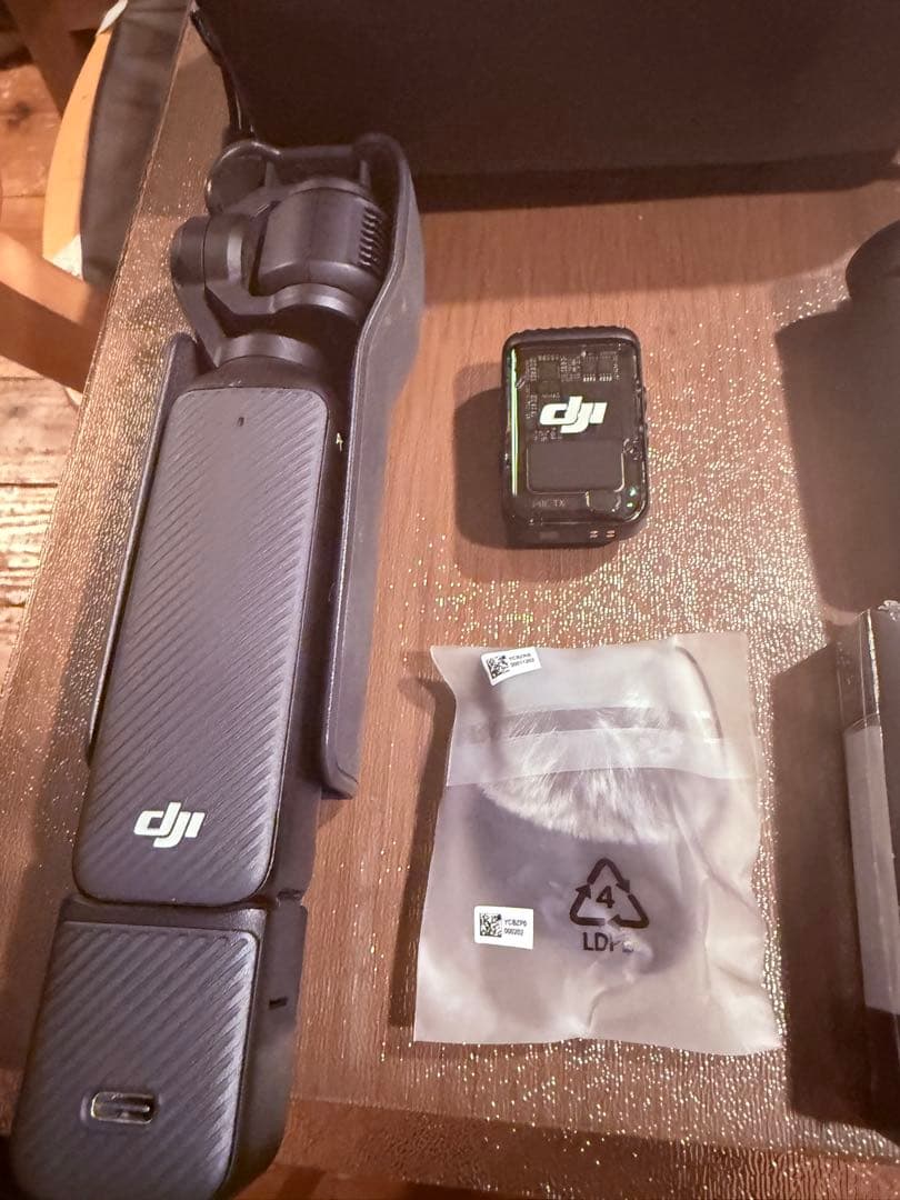 DJI OsmoPocket 3クリエイターコンボ広角レンズ、偏光フィルター付き