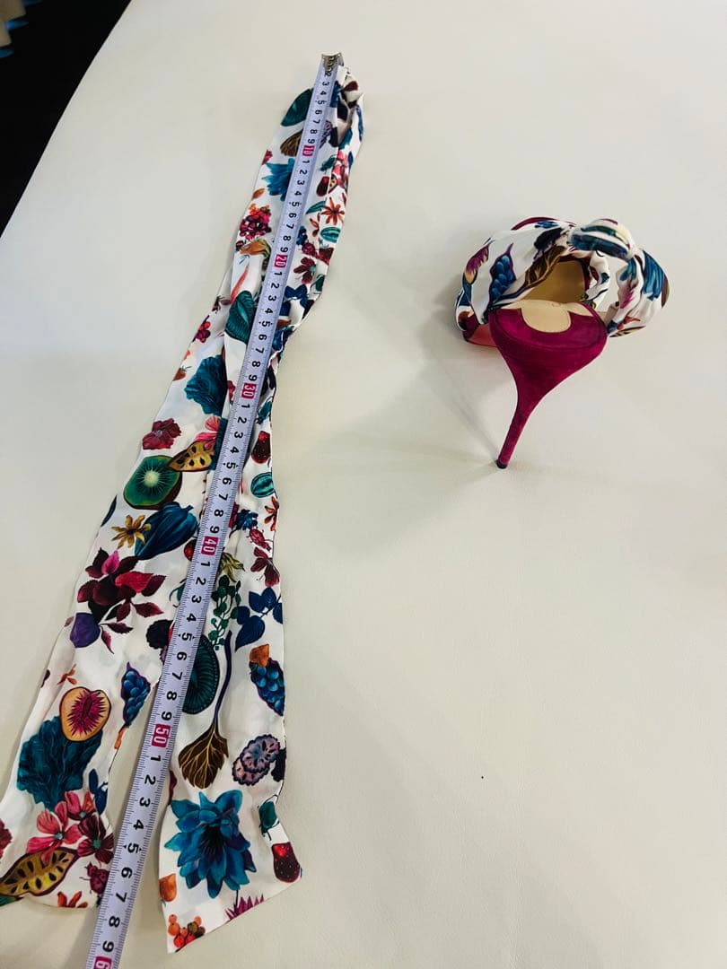 クリスチャンルブタン ヒール 美品