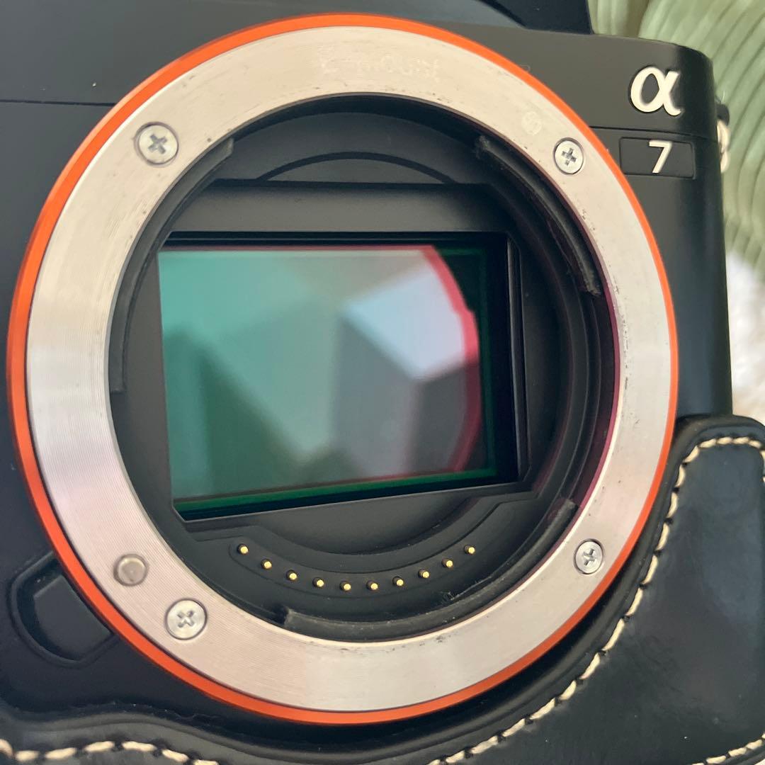 SONY α7 ボディ ILCE-7 フルサイズミラーレス