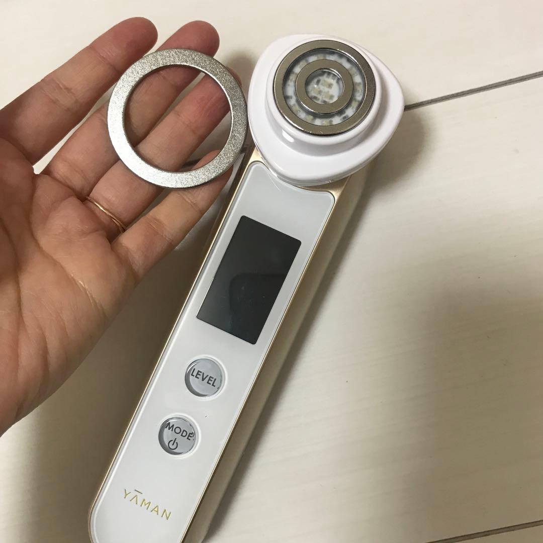 【美品】美顔器ヤーマンフォトプラス　HRF10TNRED
