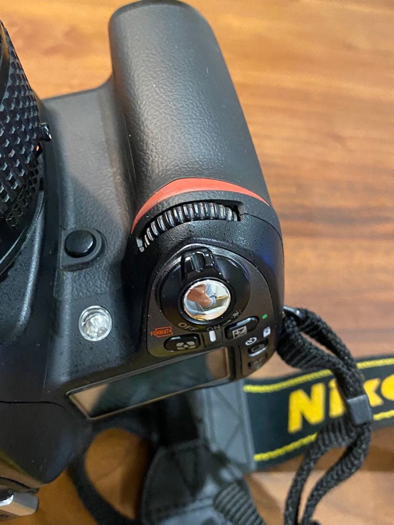 Nikon D80 CCDデジタル一眼 ニッコール　35-70レンズ付　動作品