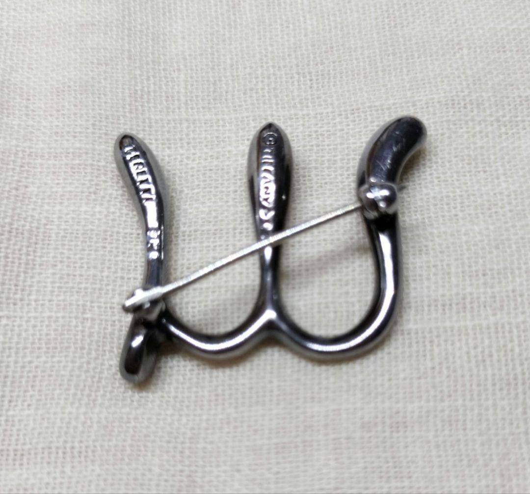 ティファニー　イニシャルブローチ　M ラージ925