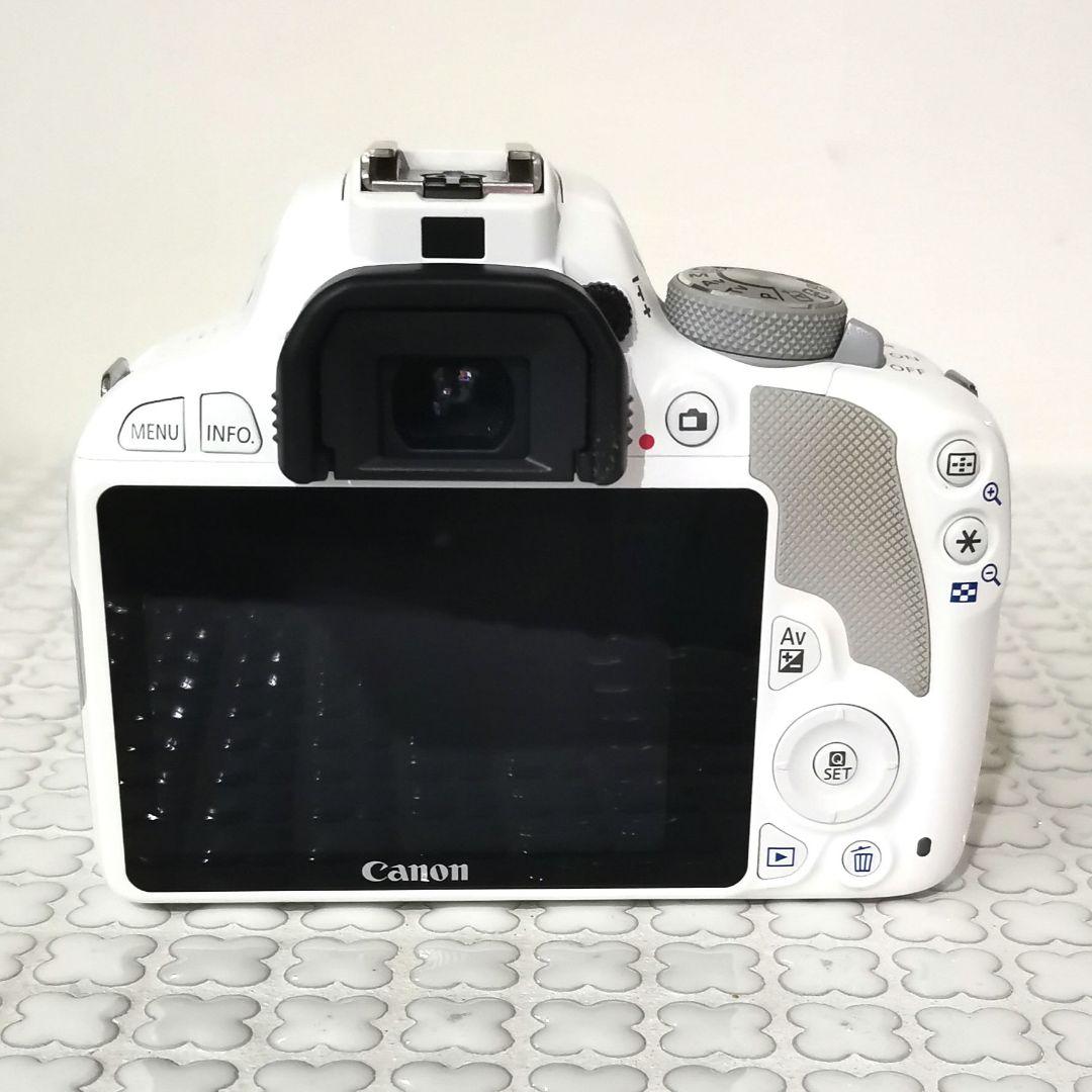 CANON EOS Kiss X7 ホワイト ダブルレンズキット