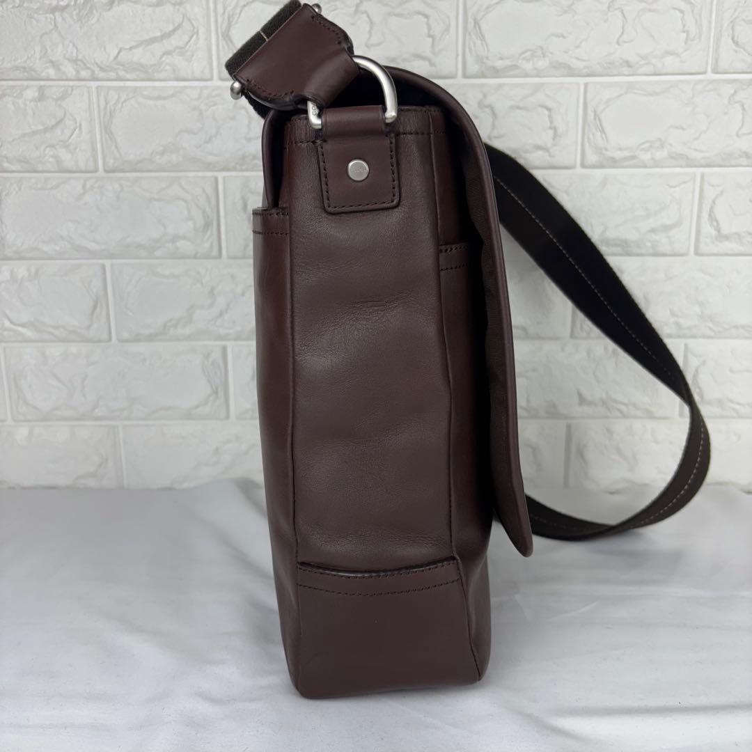 ✨美品✨ COACH レザーショルダーバッグ F70663