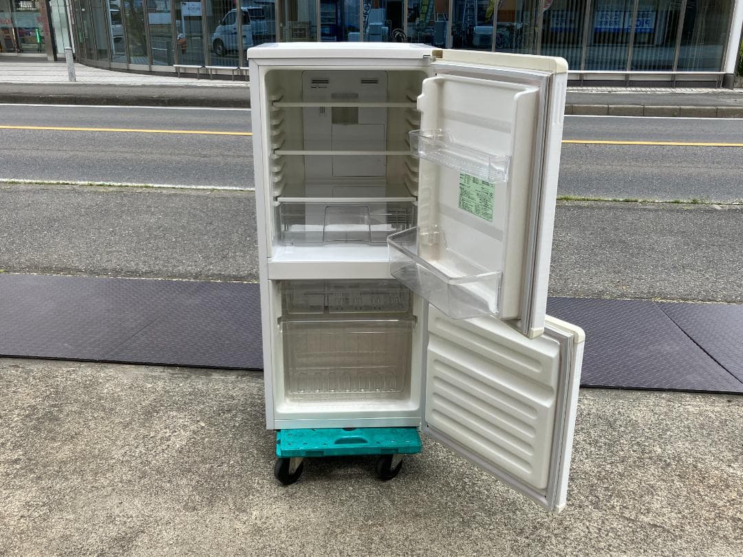 愛知岐阜/送料込★ユーイング 110L冷凍冷蔵庫 UR-F110F　2014年製