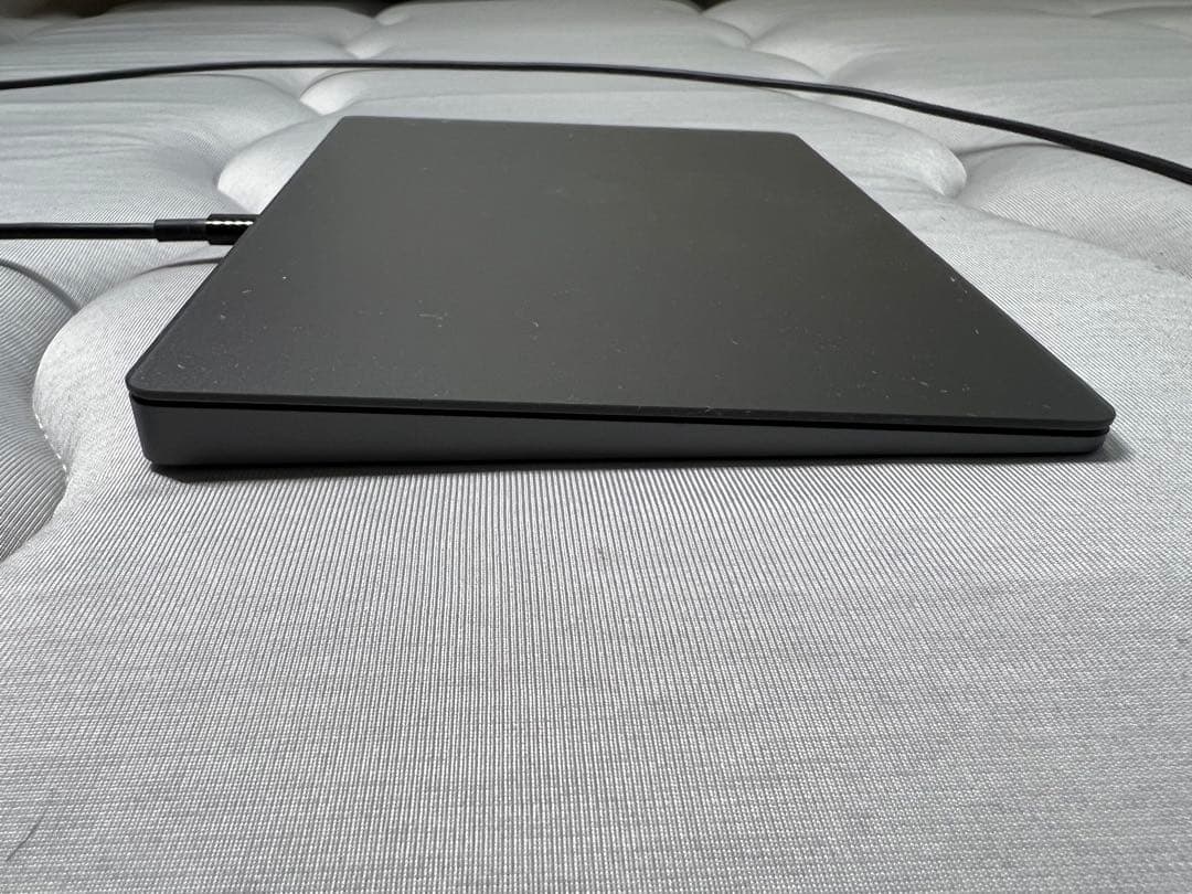 G-drive 1TB,Magic Trackpad,ル・ボナー レザーパッド