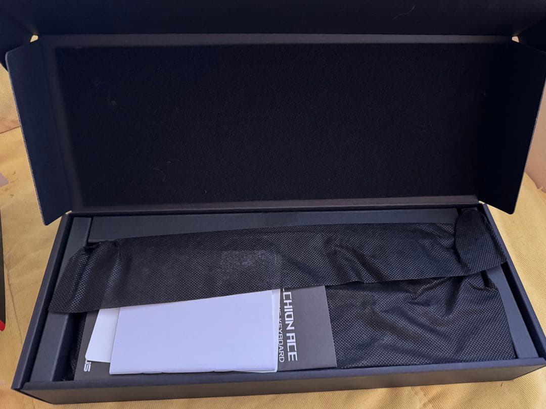 ASUS ROG FALCHION ACE ゲーミングキーボード