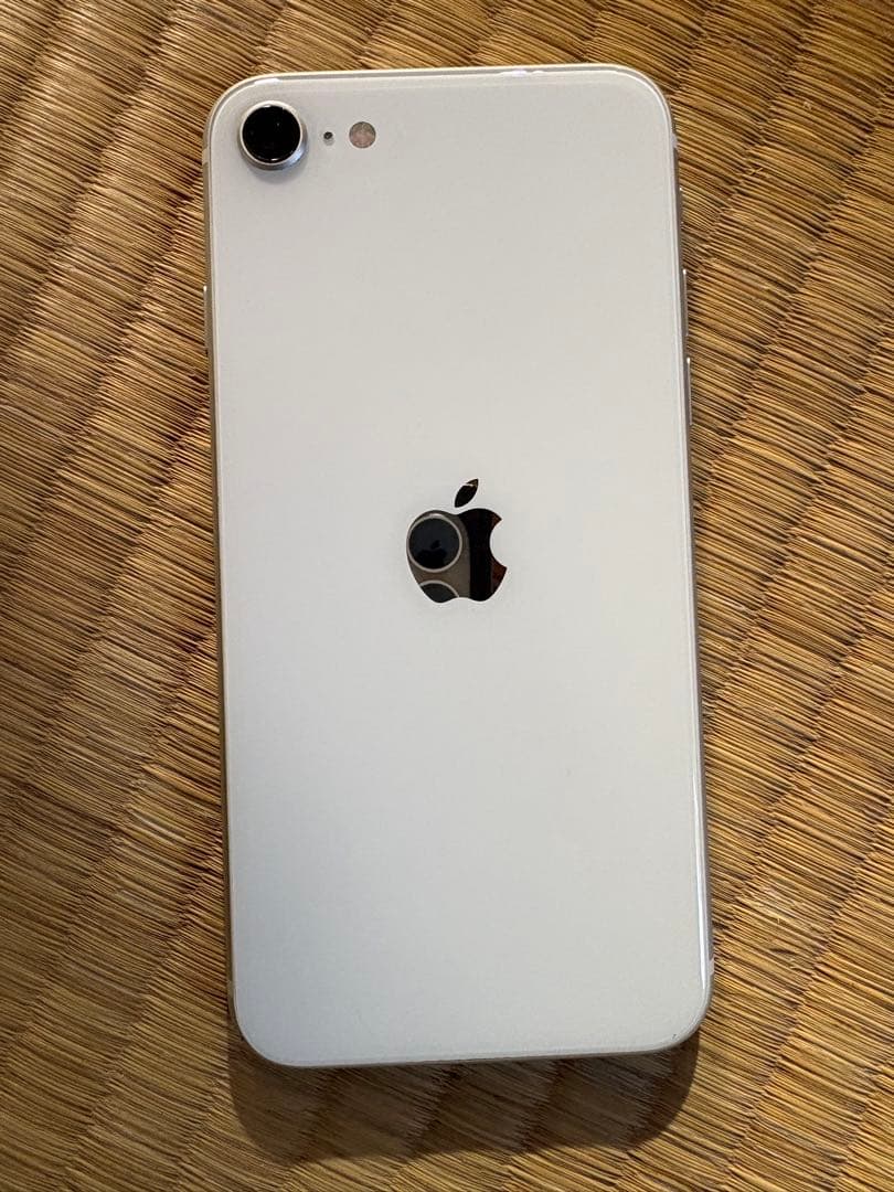 Apple iPhone 8ホワイト 本体