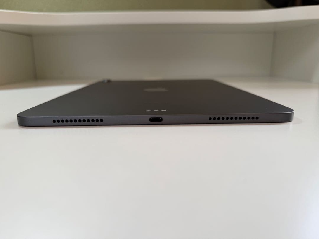 iPad Air 第5世代 256GB Wi-Fiモデル スペースグレイ