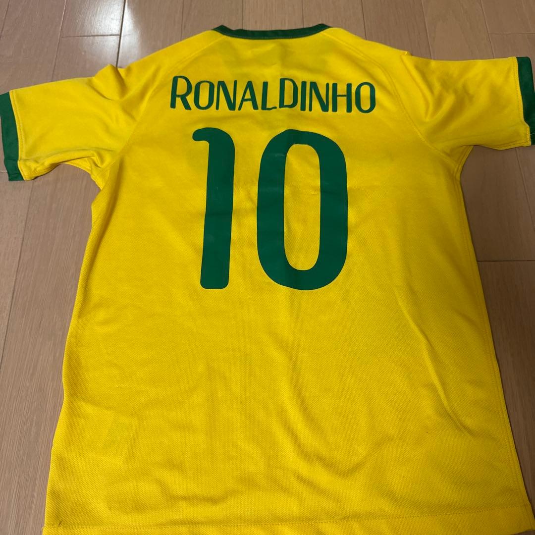 Nike ブラジル代表 RONALDINHO 10番シャツキッズ