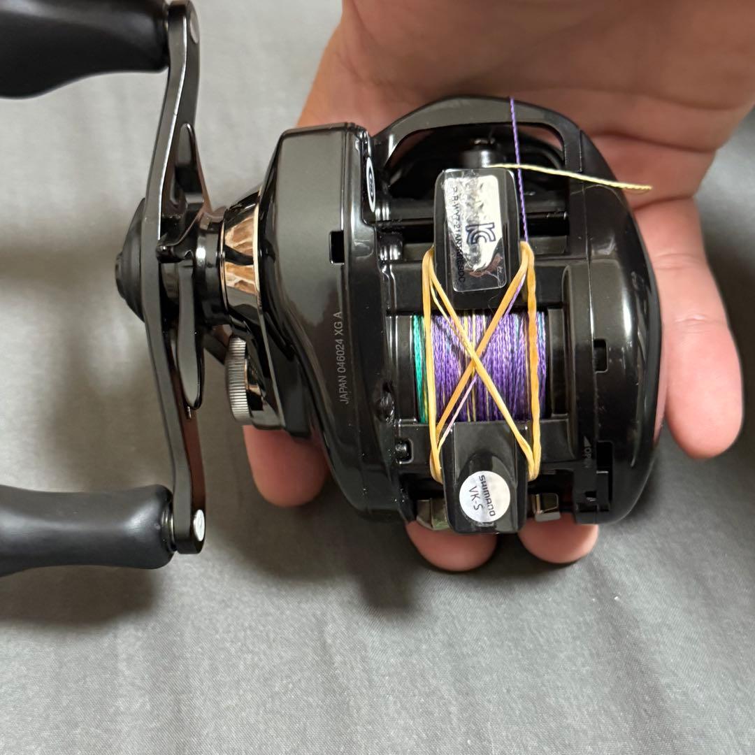 シマノ　23アンタレスDCMD XG 右巻き　美品