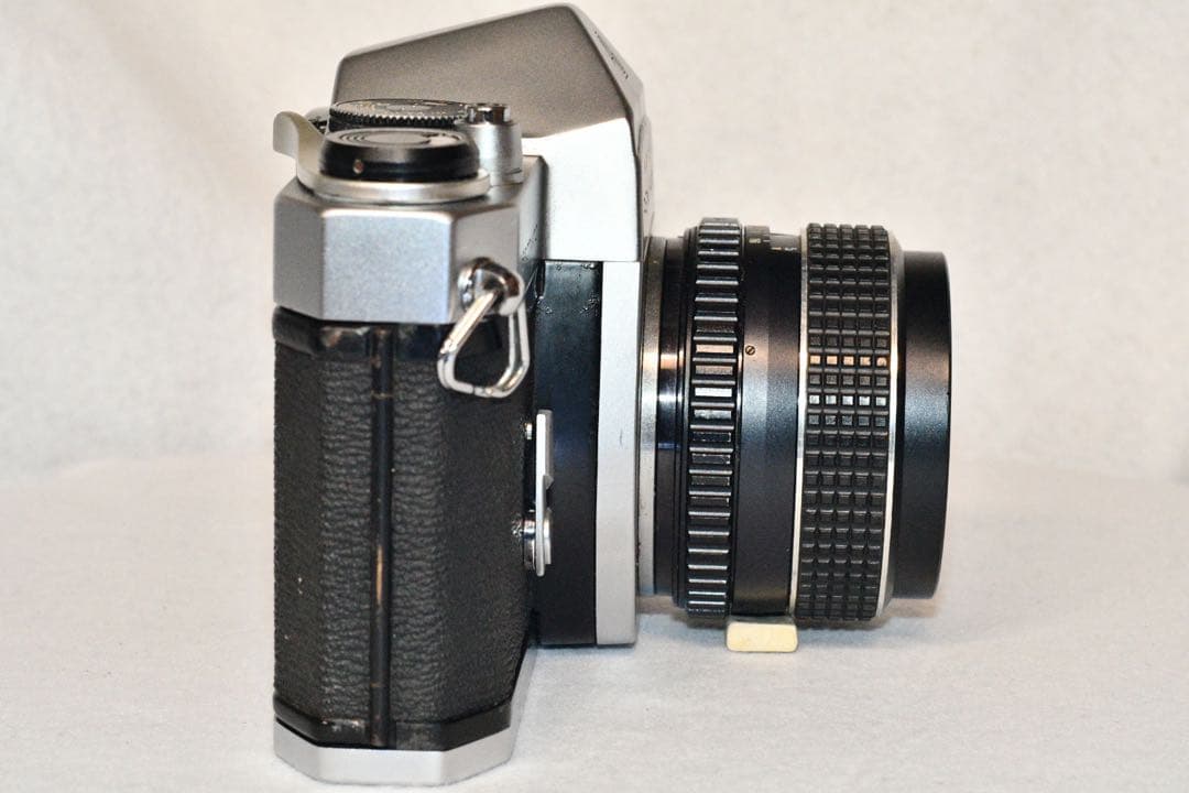 《動作品》pentax sp + 標準レンズ55mm f/1.8