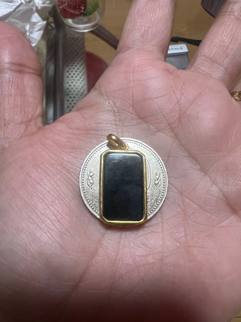 SALE SALE ‼️！18Kゴールド（750）刻印入り。ペンダント1.52g