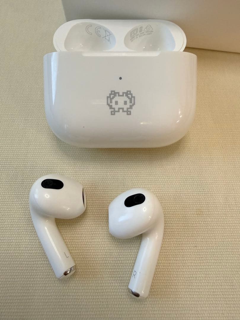 AirPods 第3世代 MagSafe充電ケース付き 刻印あり 箱・説明書あり