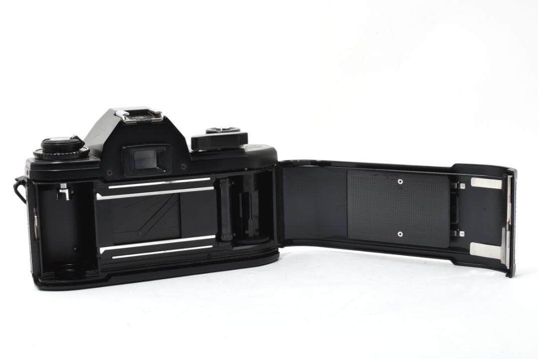 ニコン EM＋Micro NIKKOR 55mm F3.5 カメラ レンズ