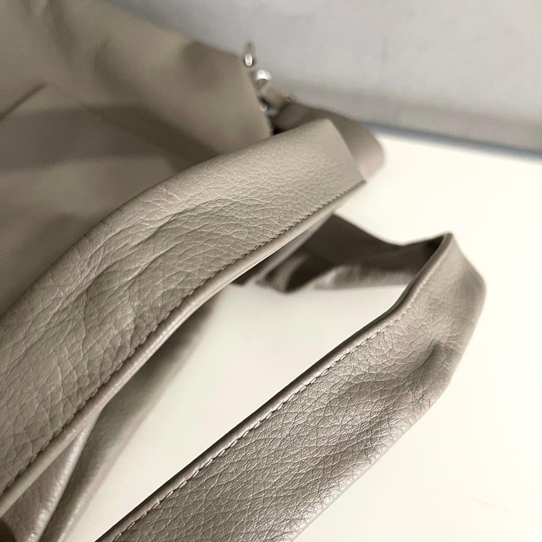 美品✨ear PAPILLONNER　レザーフラップ2WAYバッグ　Lサイズ