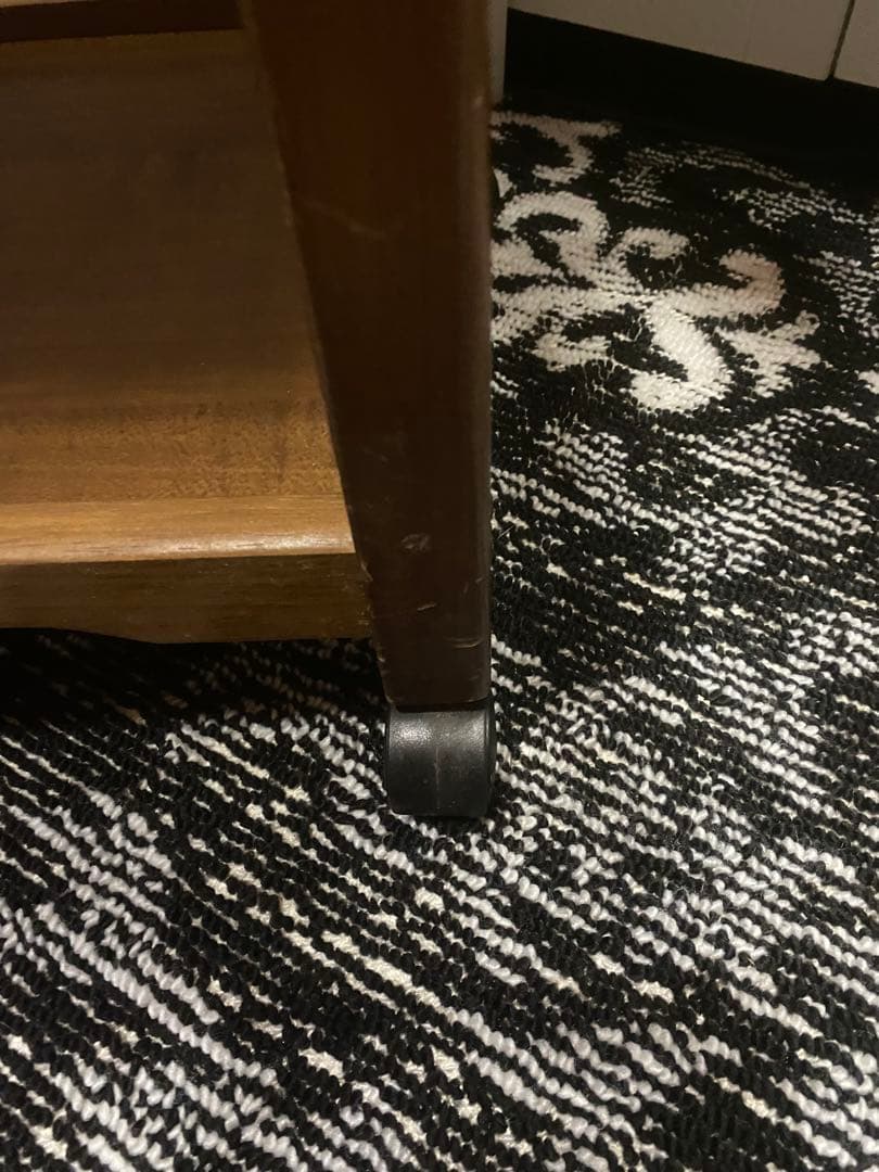 木製キッチンワゴン♦️タイル天板 チェッカー柄♦️ホワイト×ピンク♦️送料込