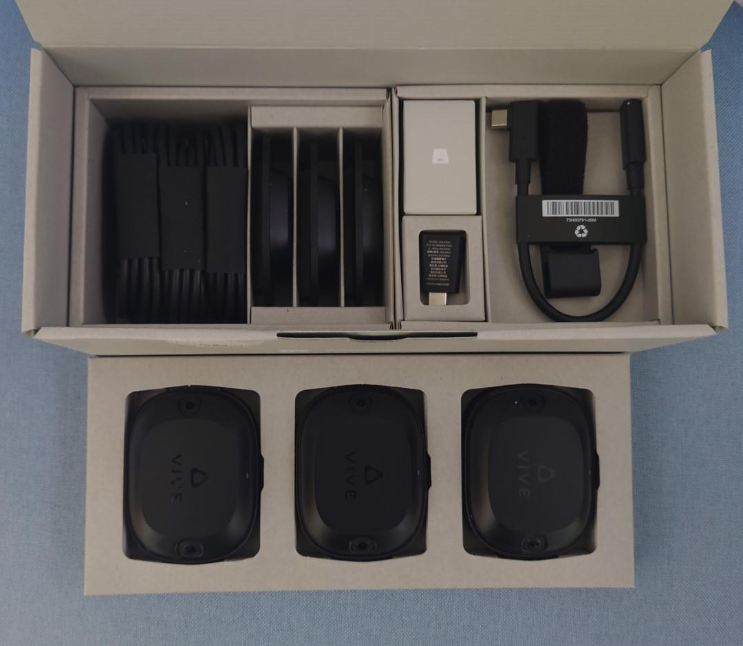 VIVE Ultimate Tracker 3個+ドングル