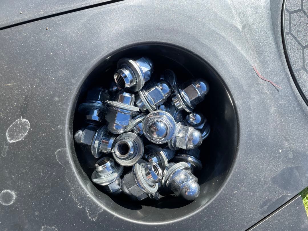 直接可TOYO スタッドレスタイヤ・ホイール4本セット(225/55R18)