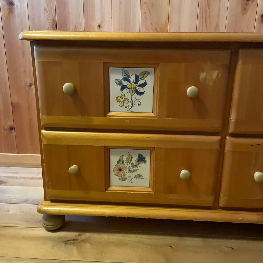 ナチュラルウッド 花柄装飾 4引き出しチェスト