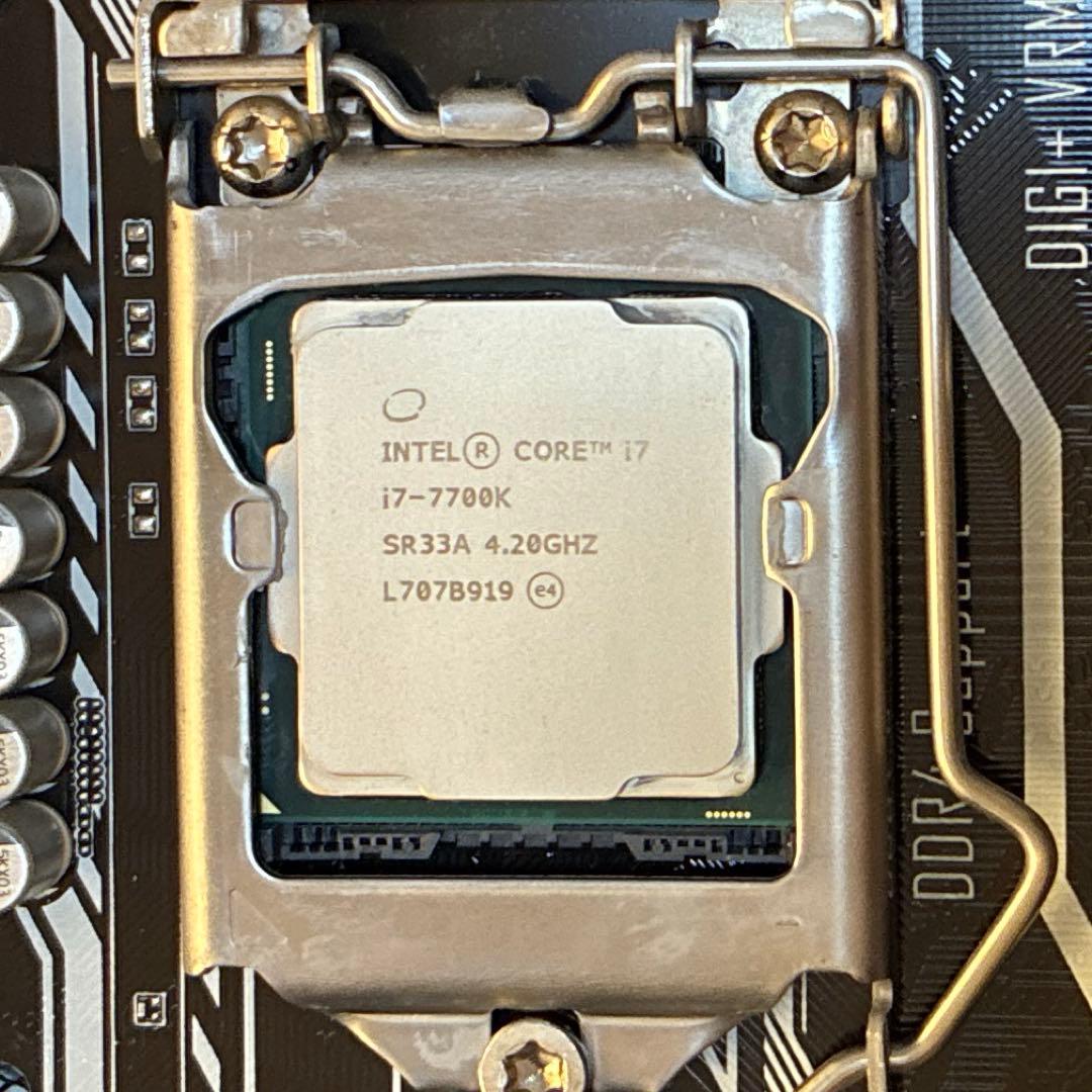 【ASUS】prime h270-plus と【Intel】 i7 7700K