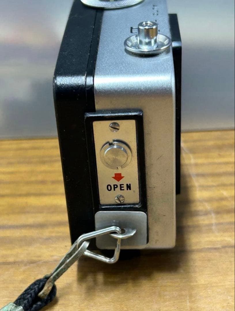 【ジャンク】RICOH AUTO HALF E EXPO '70大阪万博モデル