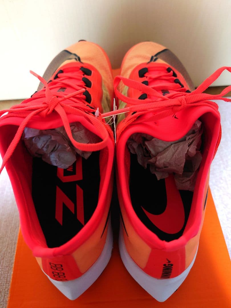 ナイキ 27cm ZOOM FLY 3 未使用 AT8240-601