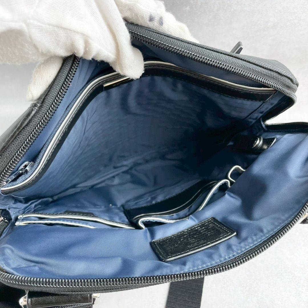 921 TUMI アリーヴェ マッカラン クロスボディ　ショルダーバッグ