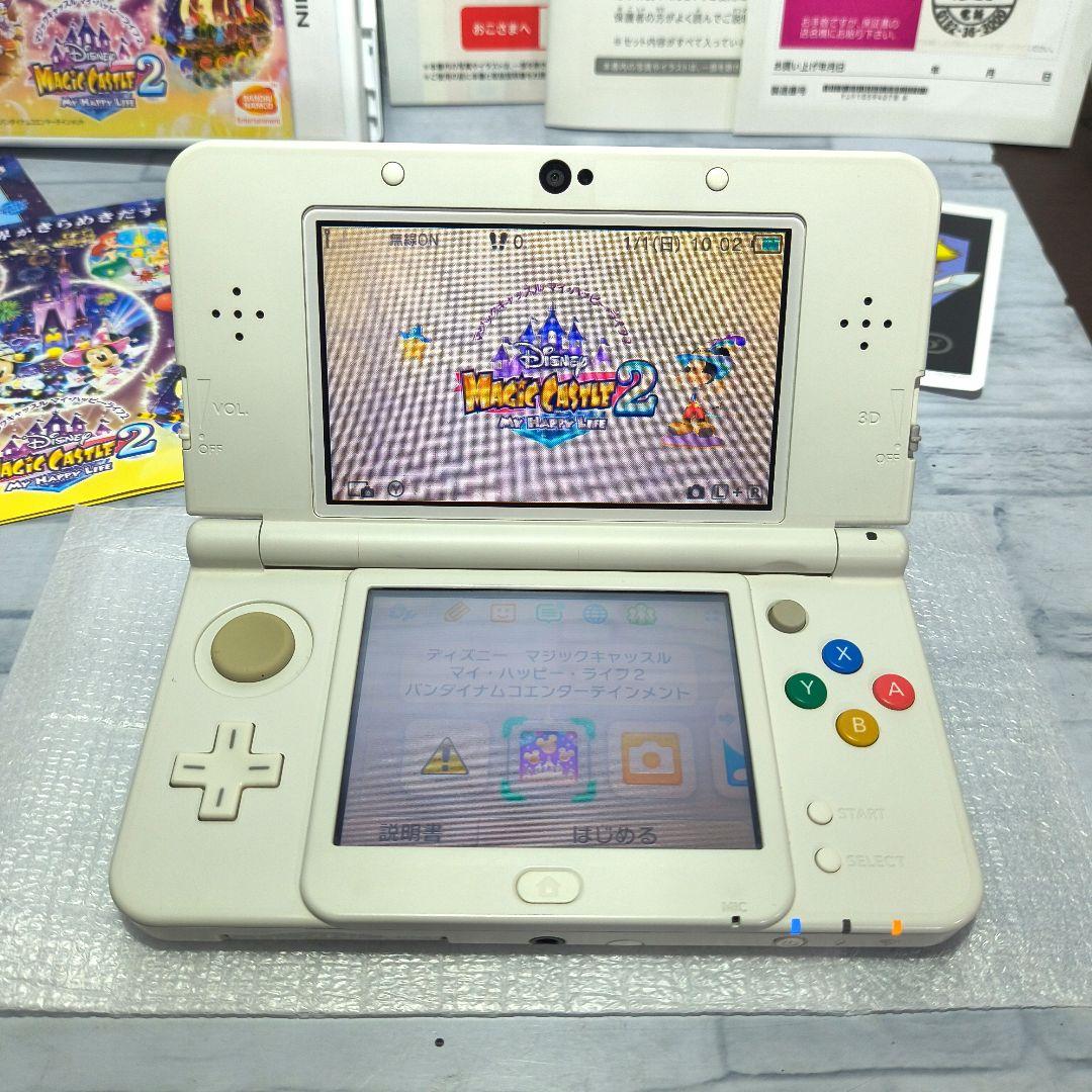 d*7様 完品　動作品　new Nintendo 3DS ディズニー マジックキ