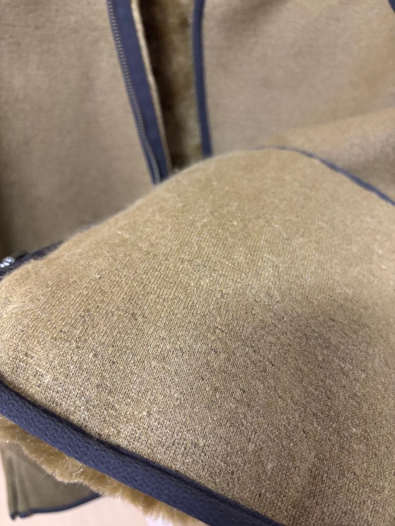 【サイズ42】Barbour フロントジップ ファーライナーベスト　AW23