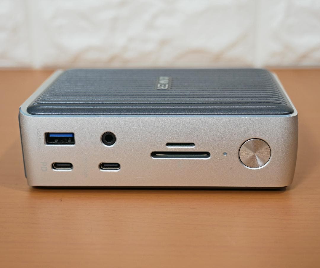 分配器・切替器 Anker PowerExpand Elite Thunderbolt3Dock