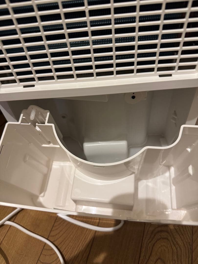 美品 アイリスオーヤマ 衣類乾燥除湿機 DCE-6515