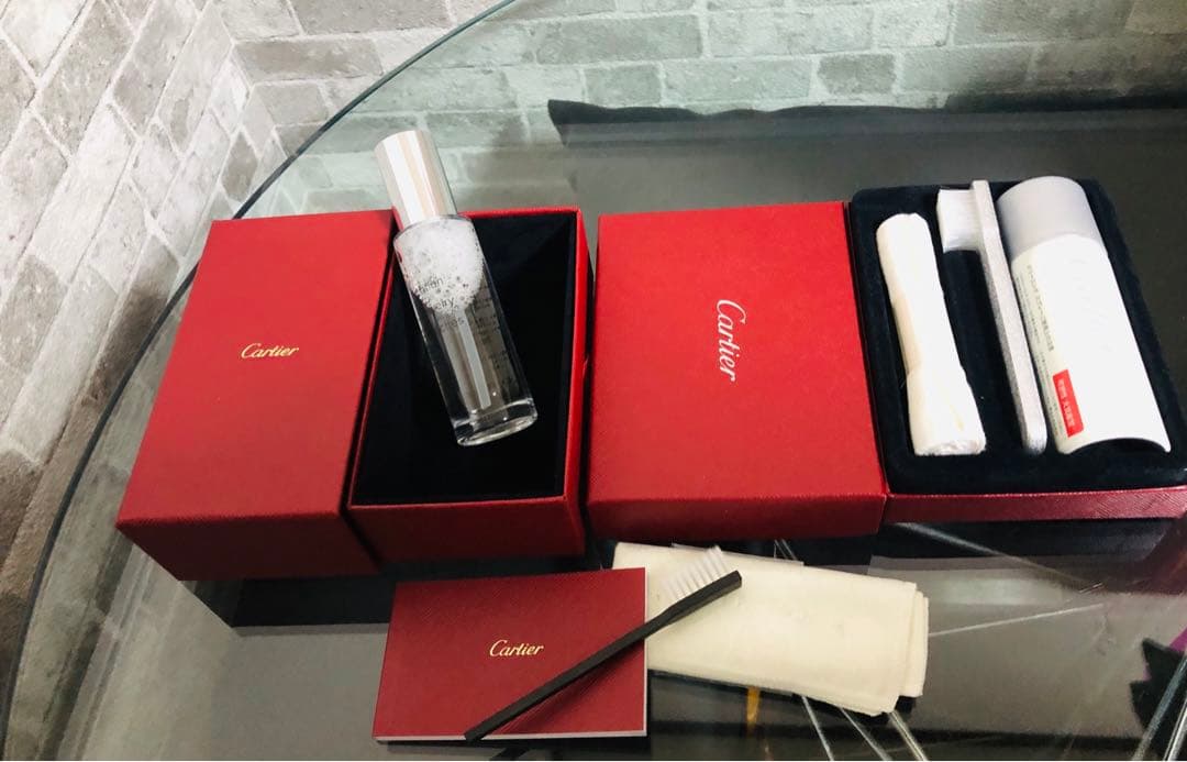 カルティエ　時計ケース　クリーニングキット