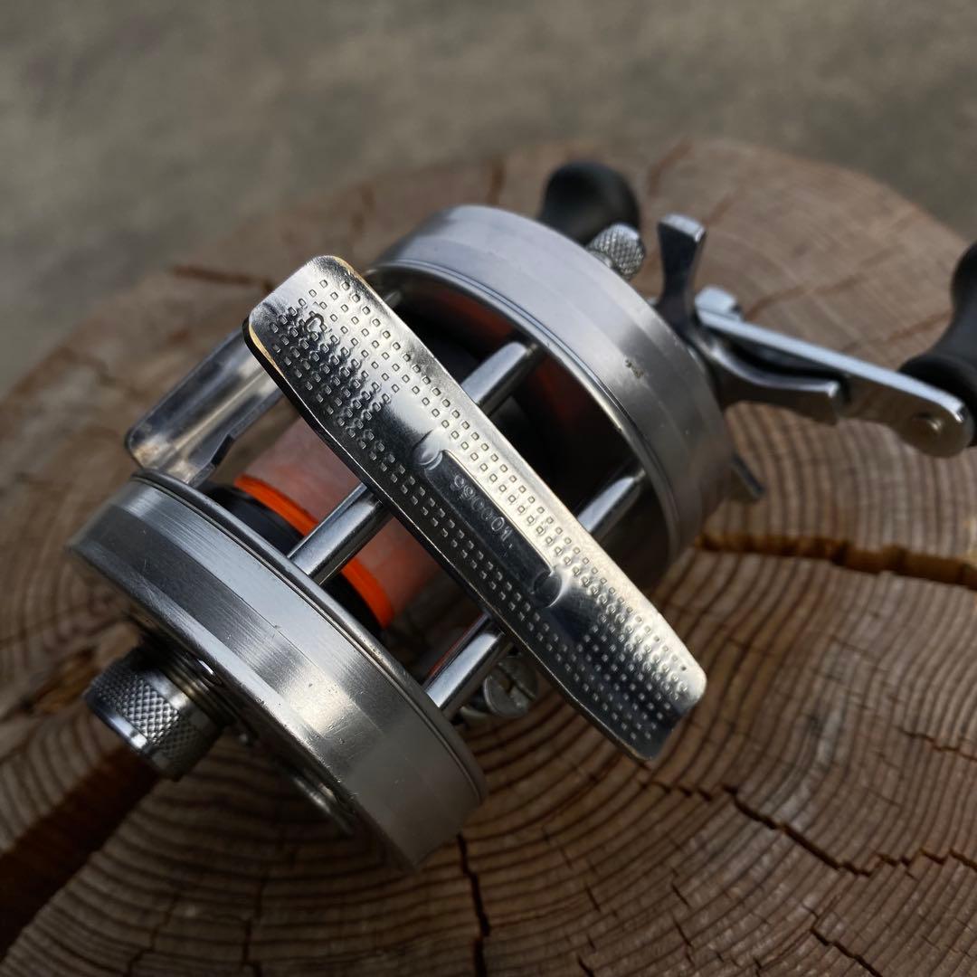 リール ABU GARCIA AMBASSADOR 2500C