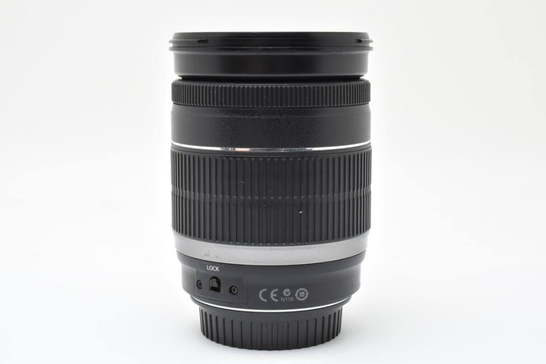 CANON キヤノン EF-S 18-200mm F3.5-5.6 IS 付属