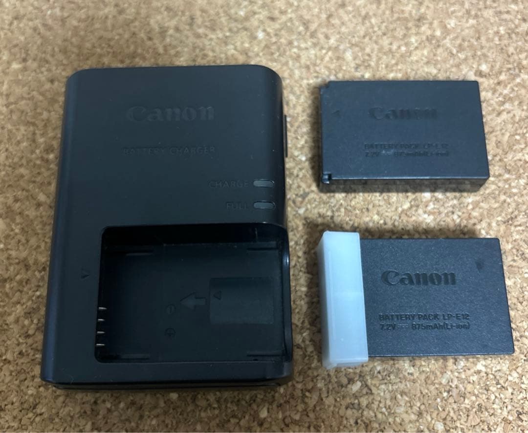 Canon EOS M10 中古品ミラーレス一眼